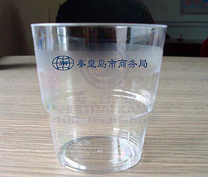 香蕉视频直播交友餐具